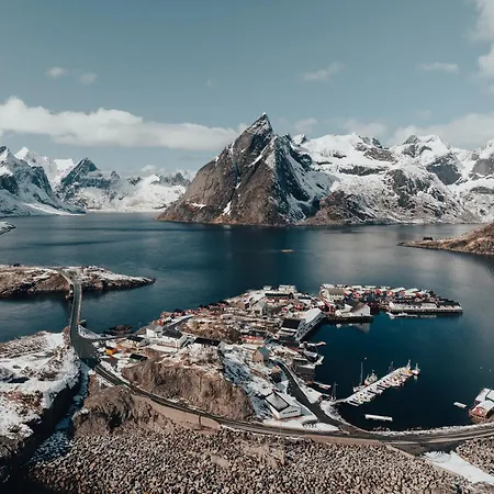 Hamnoy Horizon Holiday home