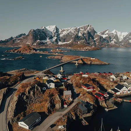 Hamnoy Horizon