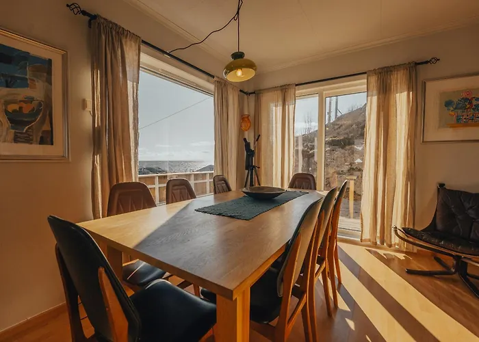 Hamnoy Horizon Holiday home *