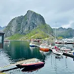 Hamnoy Horizon