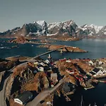 Hamnoy Horizon